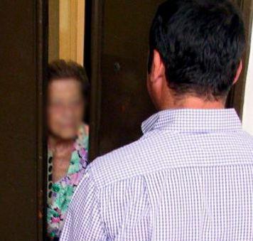 Piomba con l’auto nel bar tradito da un colpo di sonno 
