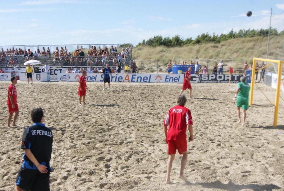 Beach soccer: a Calambrone una tappa nazionale