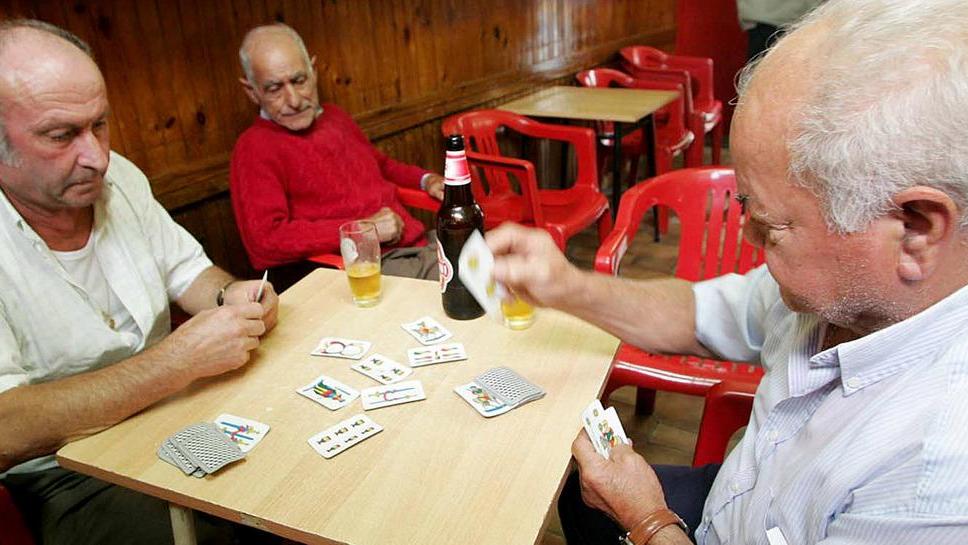 Pranzo e spettacolo per una domenica coi nonni a Saturnia