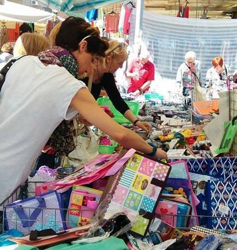 Grosseto Shopping in piazza Esperanto Domani più di 50 banchi per tutti i gusti