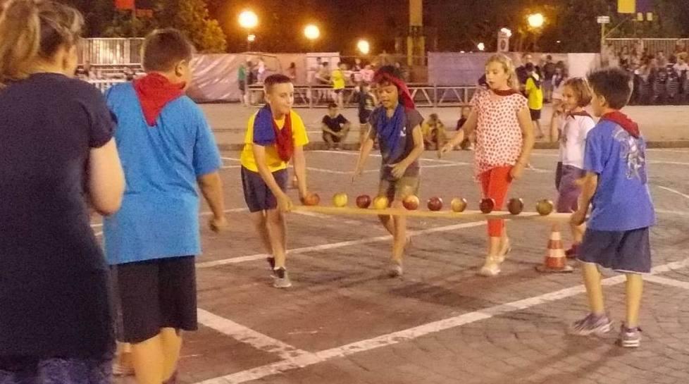 La piazza si riempie Il Palio dei bimbi è un vero successo 