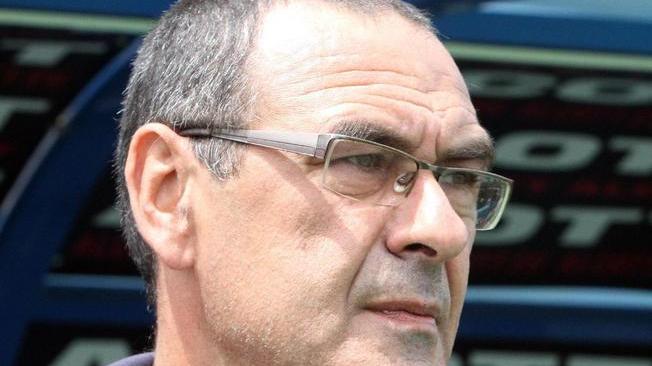 Ufficiale Sarri, ora si pensa al mercato