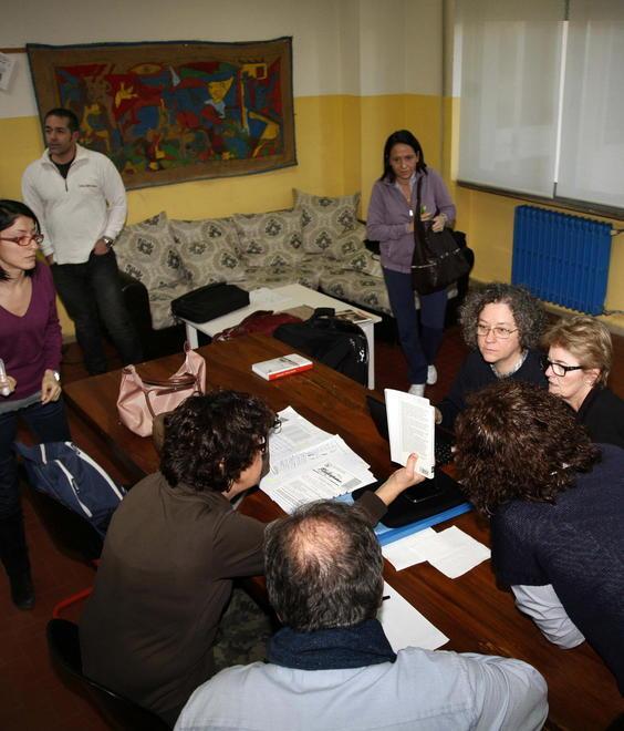 Scuola, scrutini bloccati solo a metà 