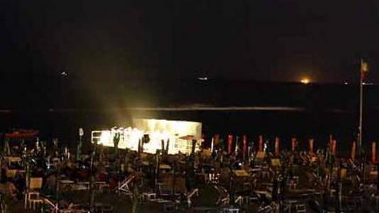 La notte dell’Odissea: venti ore in spiaggia a leggere Omero