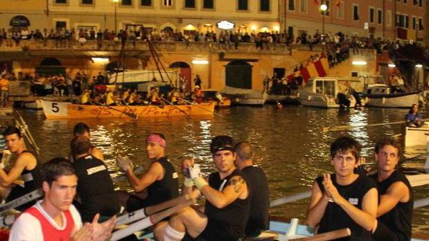La Coppa apre la Notte Blu e rema nel segno di Benifei