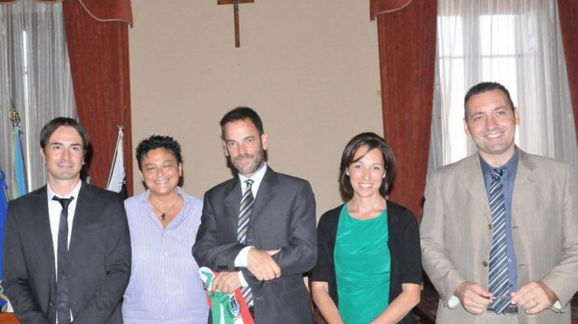 Montella, dialogo e tagli della politica
