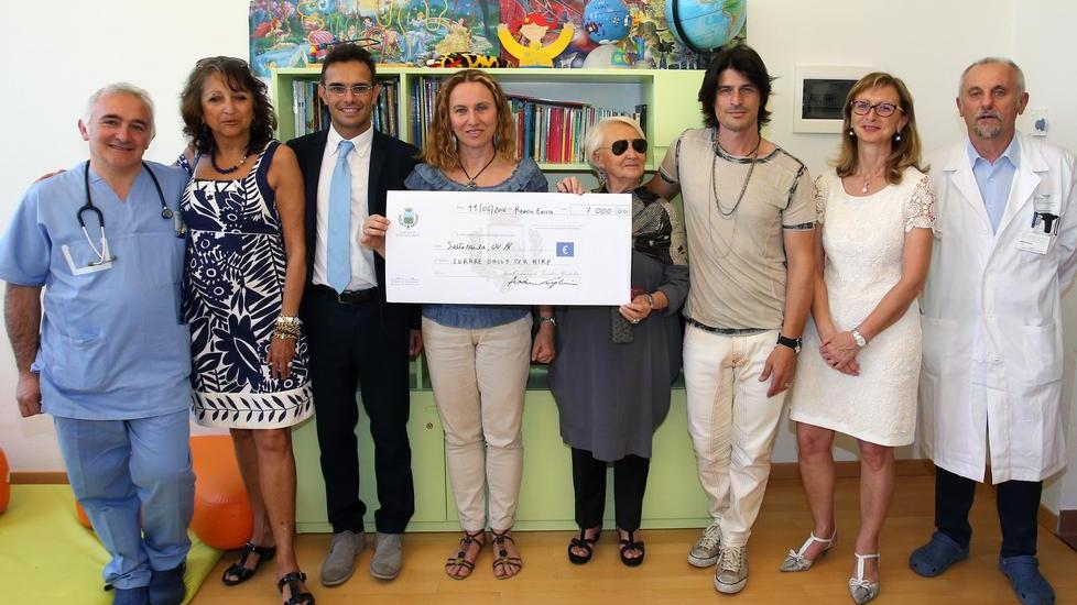 Il corteo matildico dona 7 mila euro per realizzare il Mire