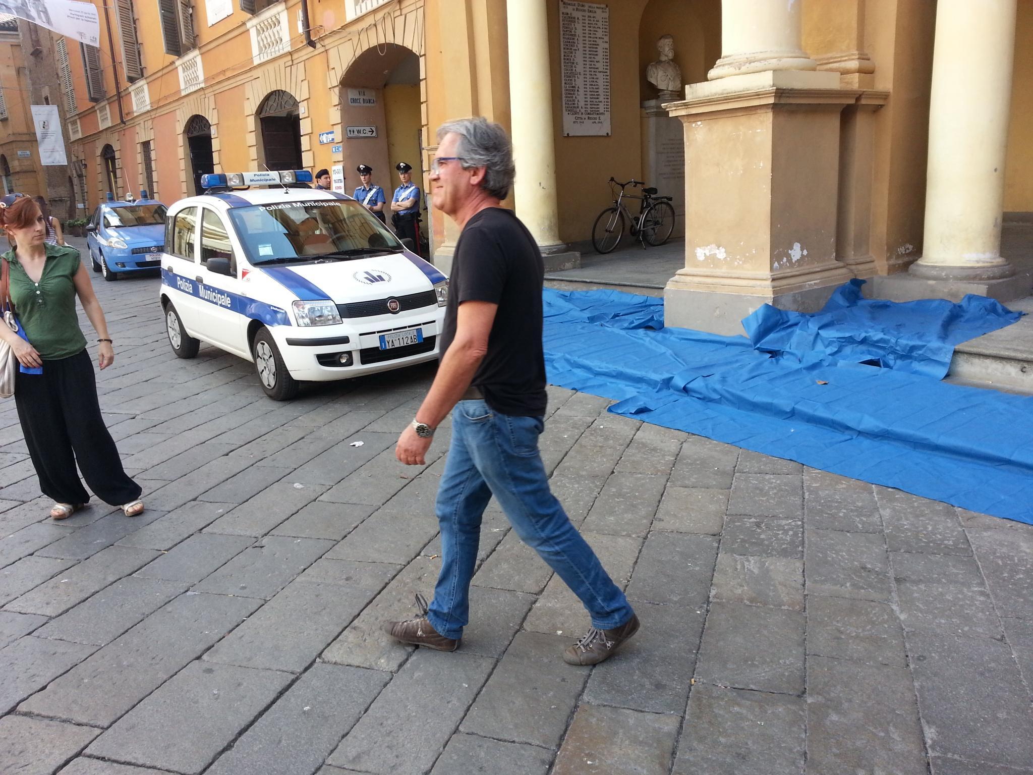 Proteste per l'acqua pubblica, consiglio comunale blindato