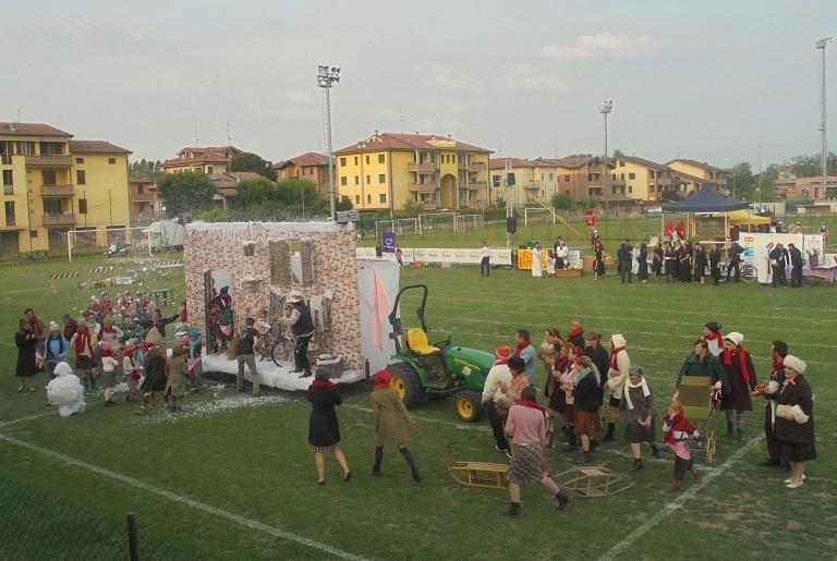La contrada di Mandrio vince il Palio di Correggio 