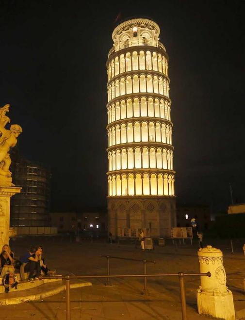 Fuochi d’artificio per la chiusura