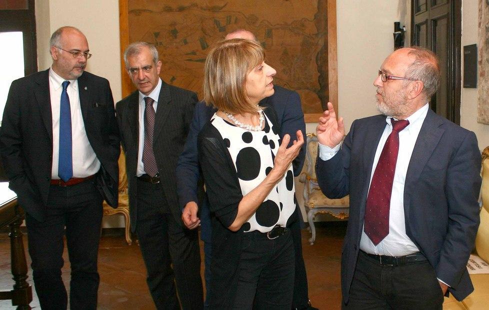 «Zone franche, cambiamo il decreto» 