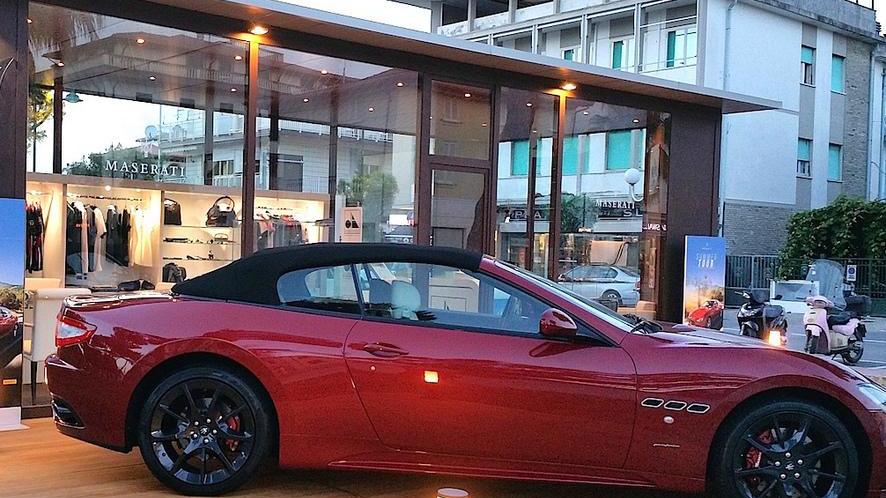 Lo stand della Maserati è soltanto espositivo