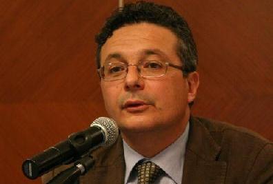 “Éntula”, incontro con Massimo Onofri 