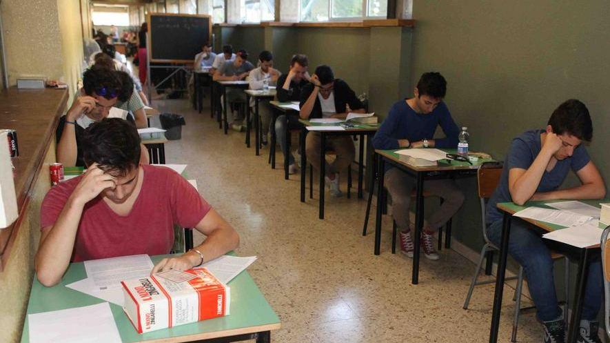 Per 3.200 studenti è il giorno del tema