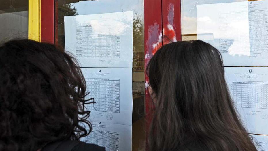 Alle medie aumentano i promossi