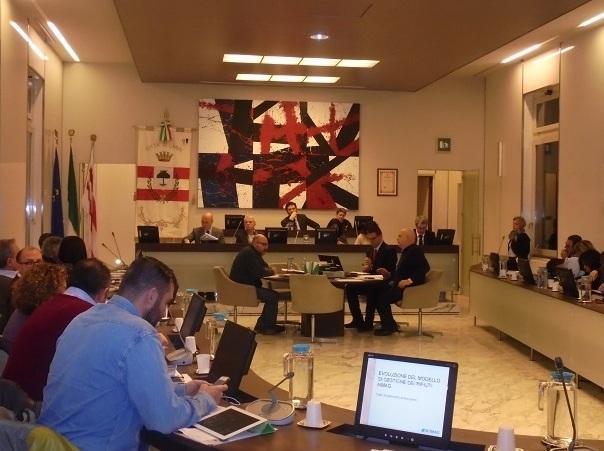 Aimag, la ricerca di nuovi soci suscita critiche e perplessità