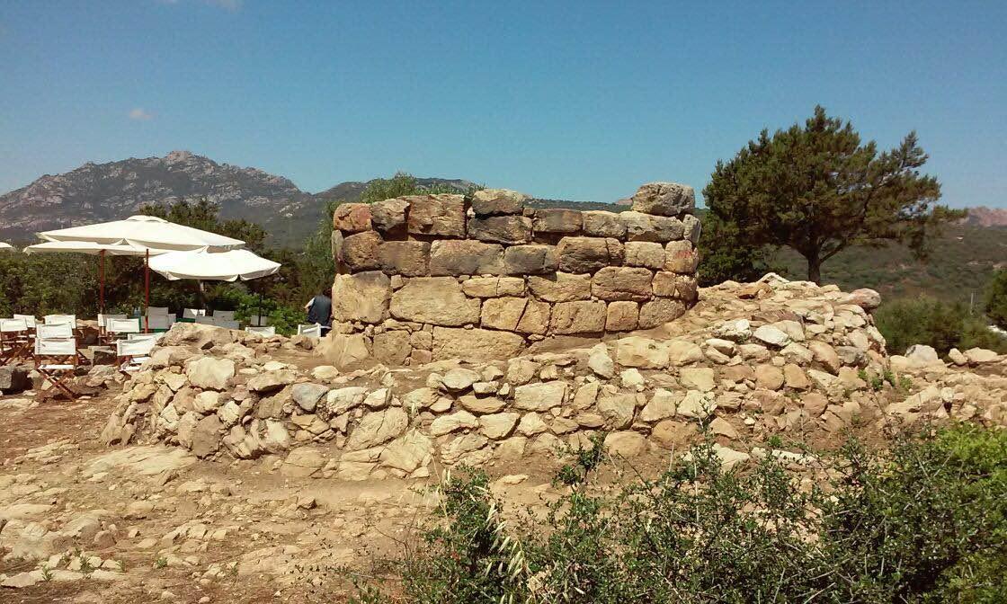 L'antica torre di segnalazione scoperta a Porto Rotondo