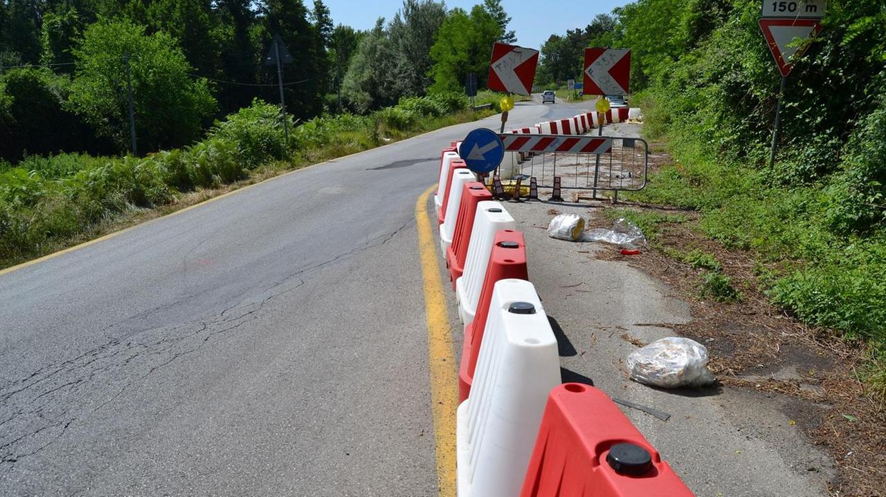 La frana sulla Provinciale Valdinievole a Gelsa