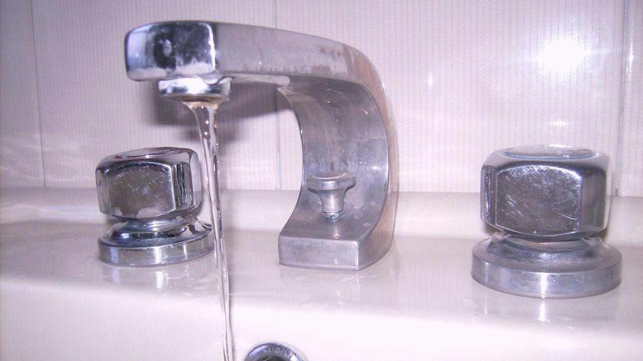 Sassari, acqua non potabile in quasi tutta la città