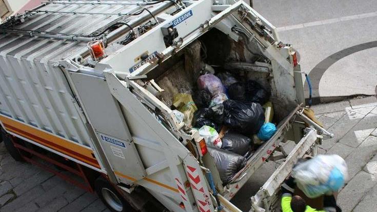 Raccolta differenziata, arriva l’Ecobolario