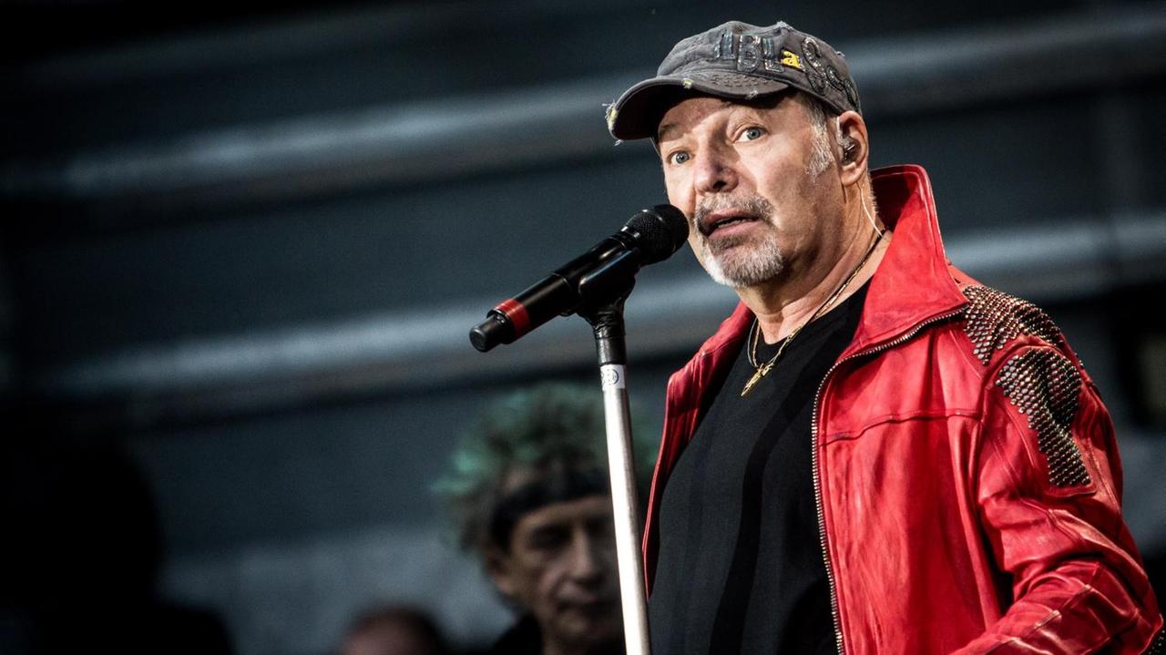 Da Milano a Bologna, re Vasco Rossi arriva nella sua terra