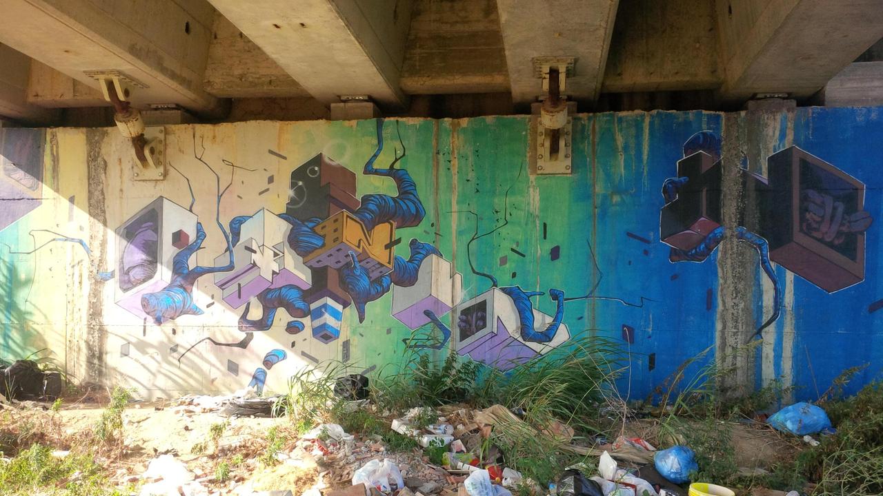 La discarica sotto il ponte