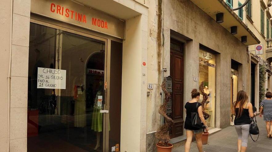 Sigilli a un negozio che non fa lo scontrino
