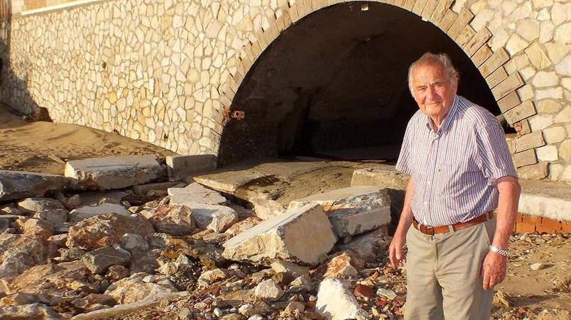 Ruspe in spiaggia al Renaione