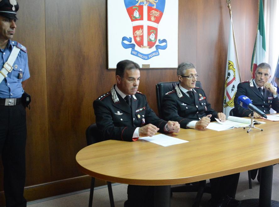Appalti pilotati: «Manda quattro dei tuoi» 