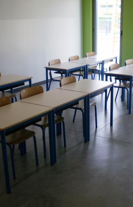 Nuovo plesso, scoppia la bagarre 