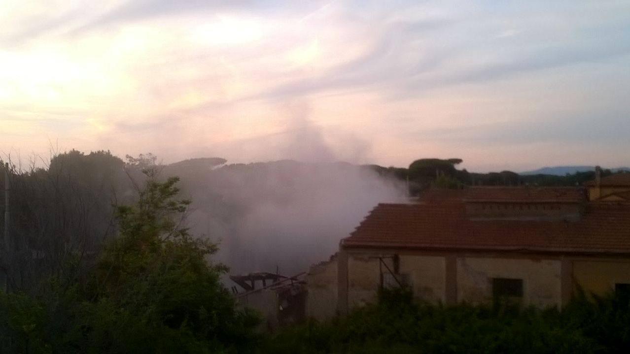 Il crollo all’ex conservificio di San Vincenzo