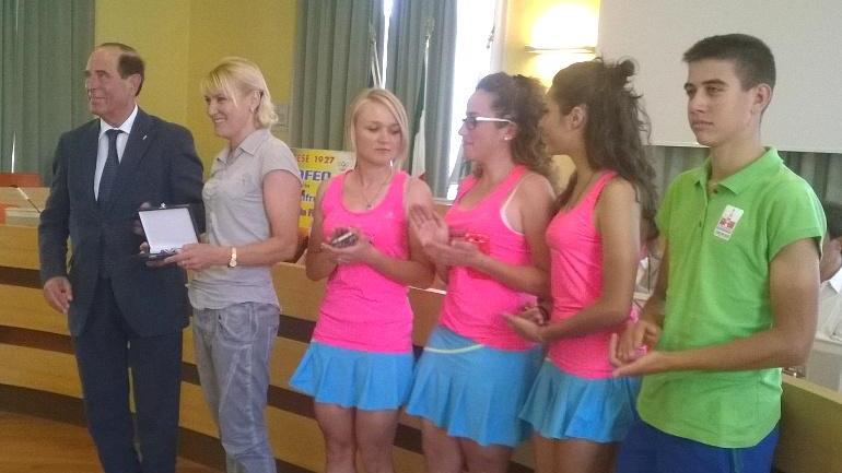 Svetlana Bubnenkova ricerve la targa alla carriera