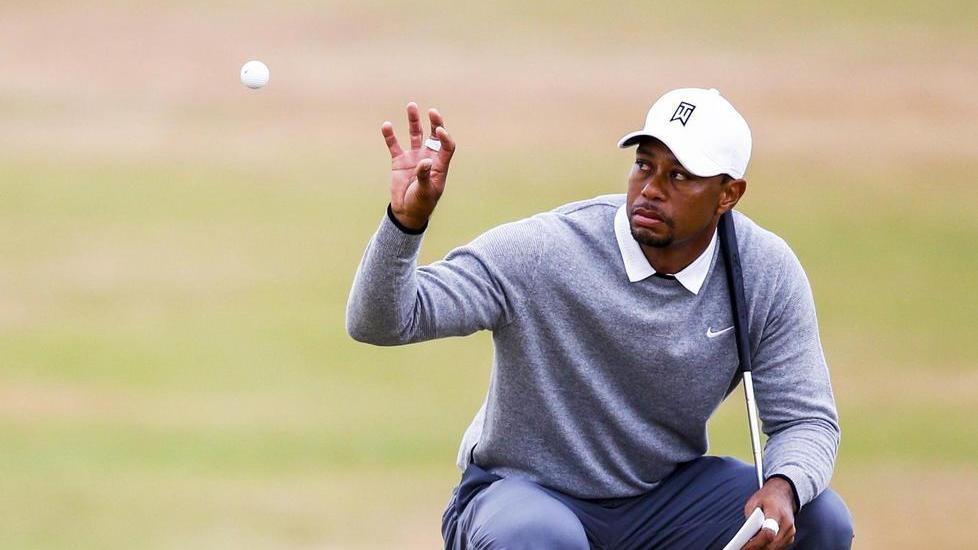 Golf, disastro Tiger Woods all’Us Open
