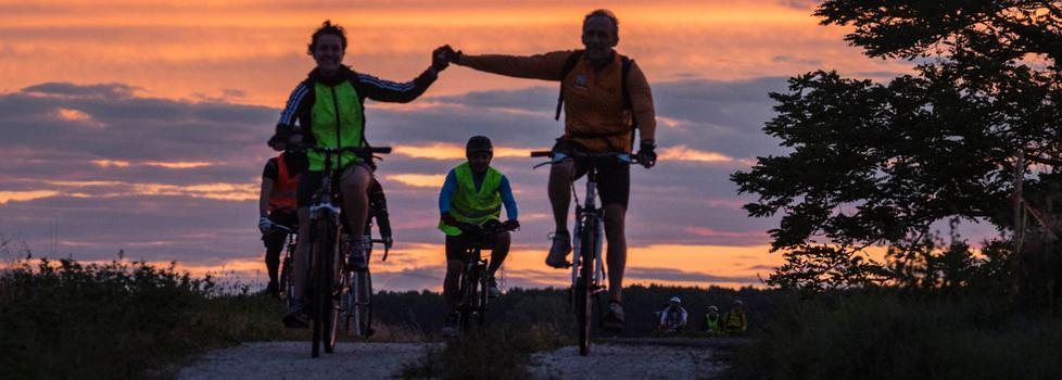 La carica degli 800 nella notte delle bici 