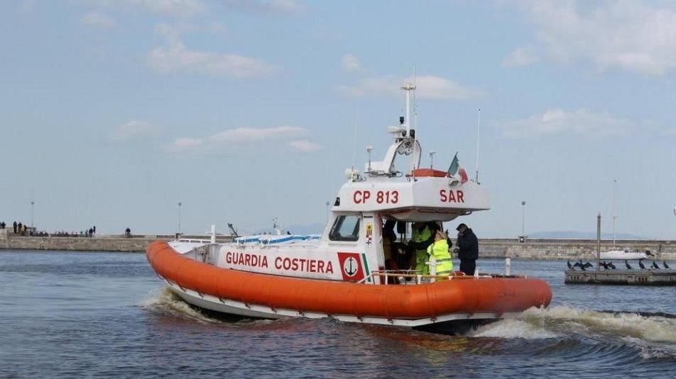 Due barche in avaria soccorse dalla Guardia Costiera