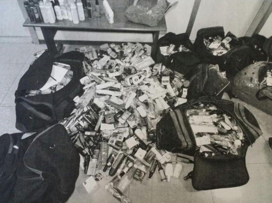 Creme e spazzolini rubati nel garage 