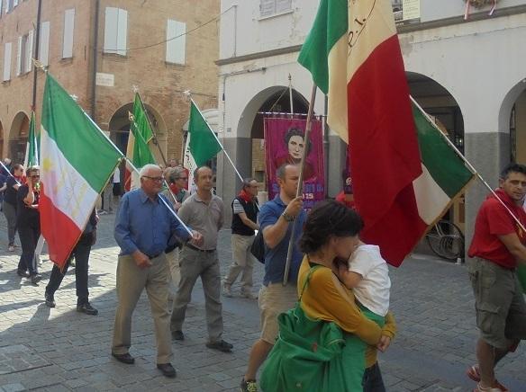 Pd “ammanetta” l’Anpi e il gazebo alla festa salta