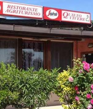 Cena tipica con quiz Per chi sa rispondere una cesta di leccornie 