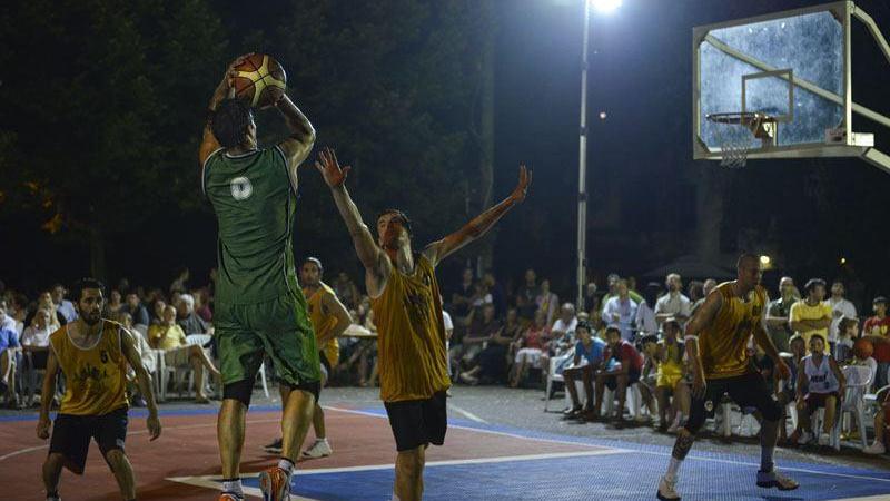 A Cento scatta il Whitty Summer Basket