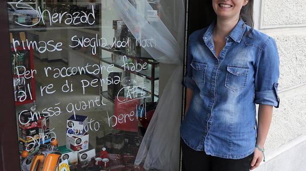 Un regalo in sette negozi del centro