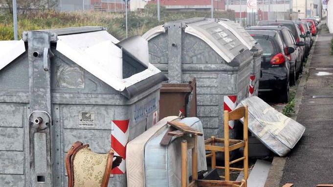 Più controlli dei vigili urbani contro l’inciviltà