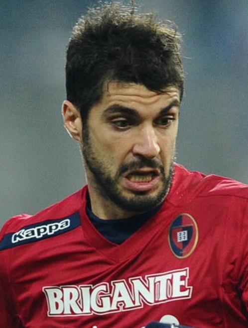 Il Cagliari fa cassa con Nainggolan 