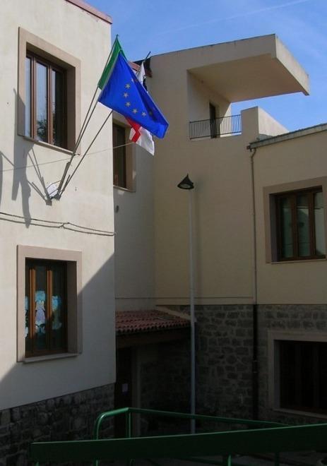 Ossi, l’opposizione chiede che i cantieri siano completati 