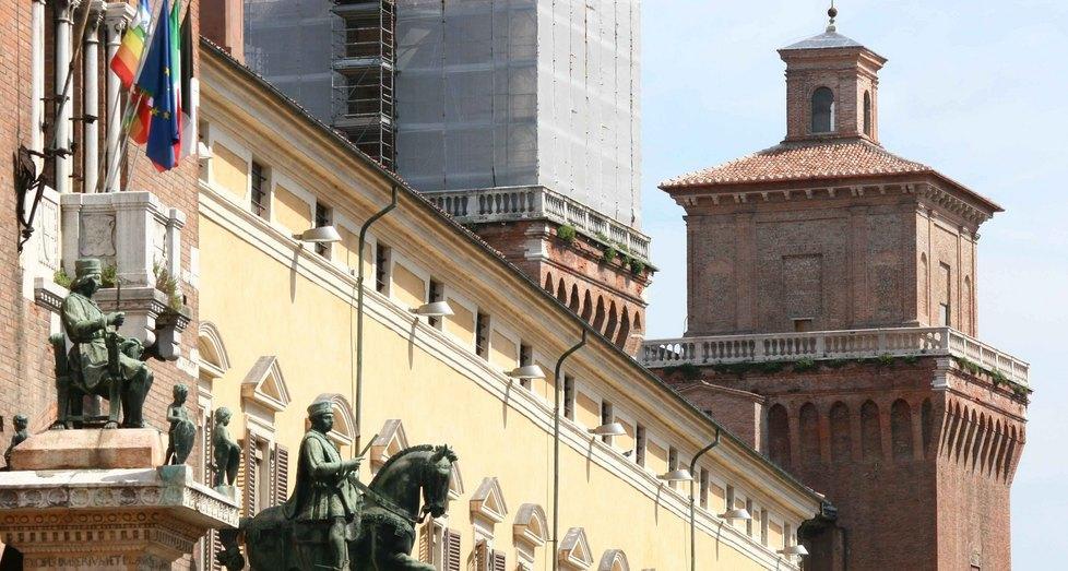 La Torre dei Leoni è di nuovo senza veli