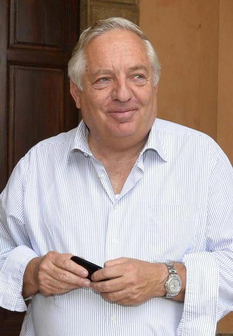 Il presidente Camilli smentisce: nessuna trattativa in corso