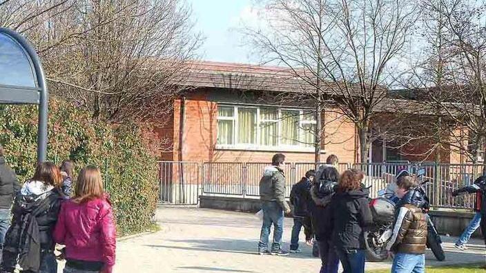 Vandali a scuola, incursioni a ripetizione
