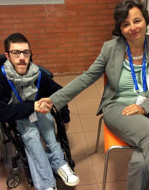 Iacopo stavolta abbatte le barriere del social network 