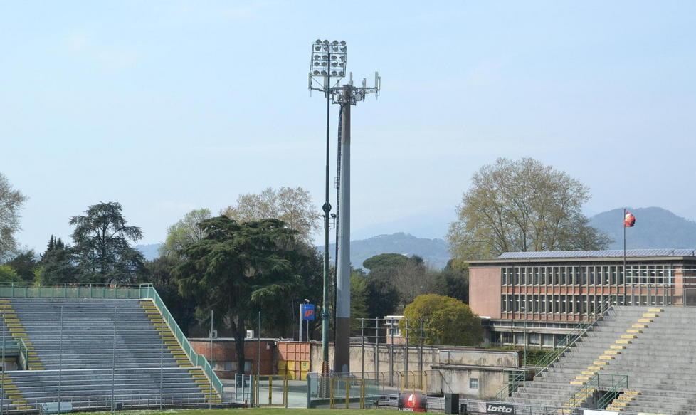 A due ditte lucchesi l’appalto per le torri faro 