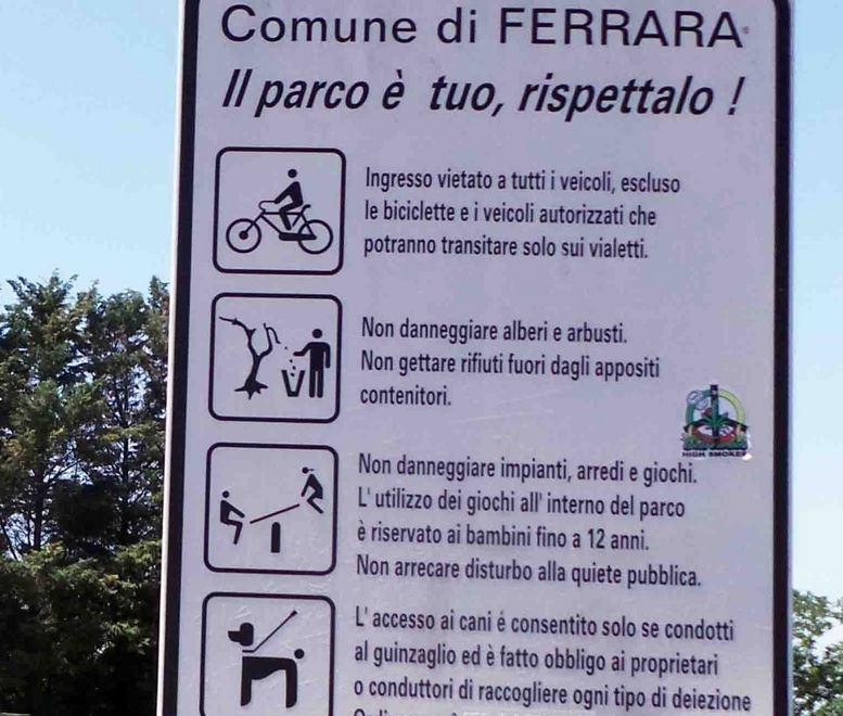 Ferrara, giù tutti i 300 alberi di via Mosconi 