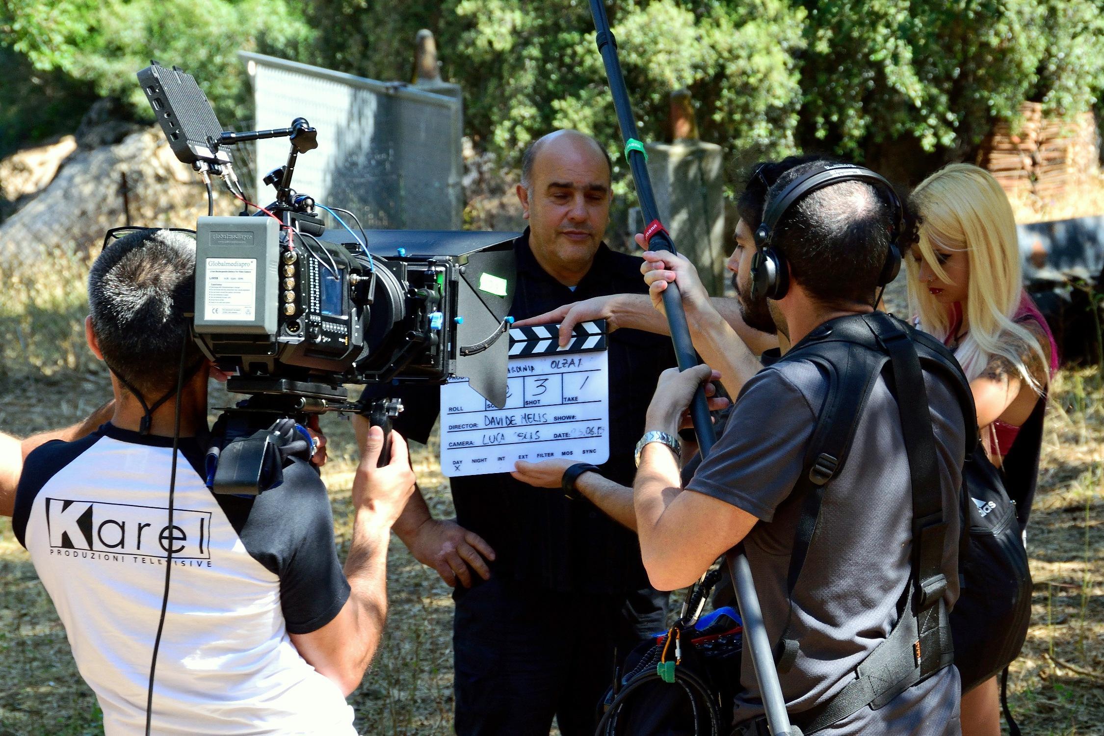 L'inizio delle riprese nell'azienda Erkiles di Olzai